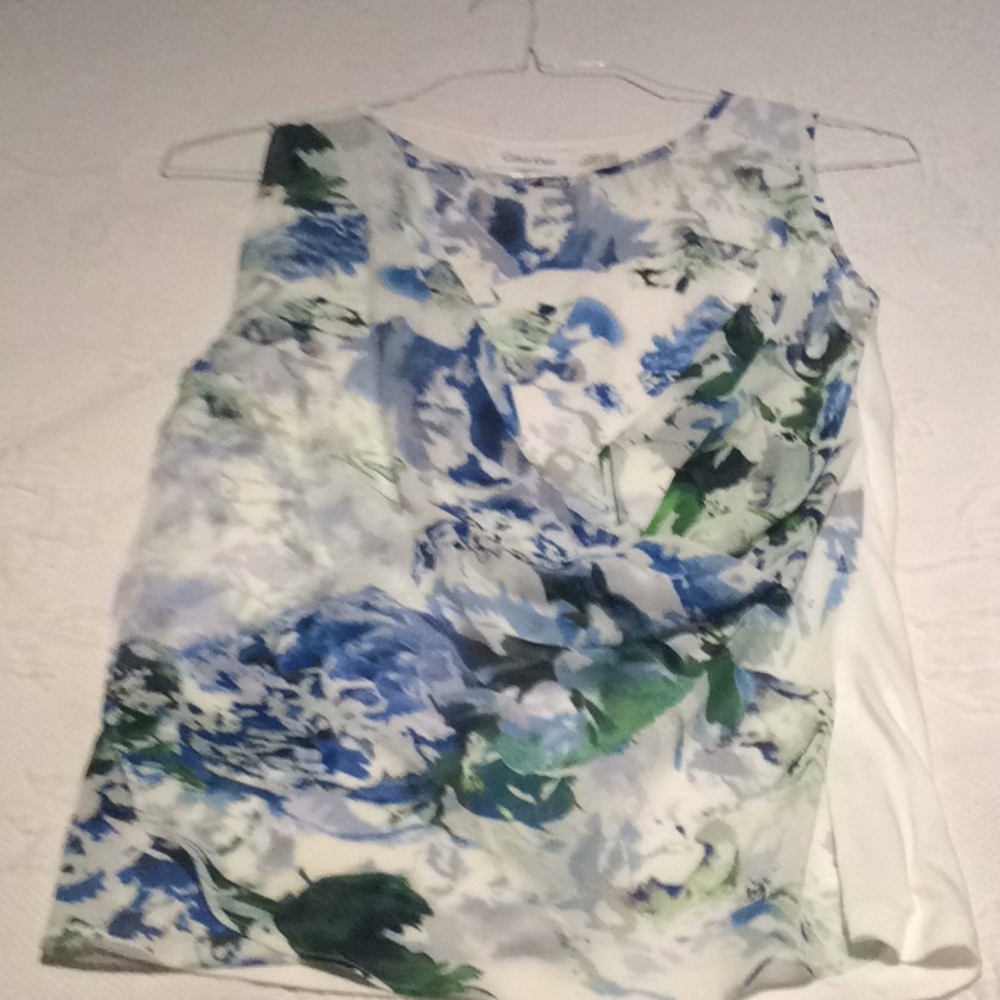 EUC Like new XS sleeveless top